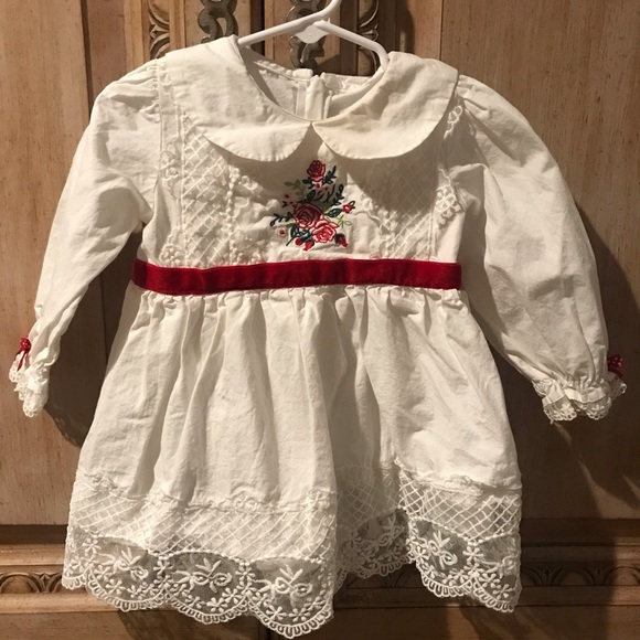 Vintage Looking 12-18month Dresses, Both Gold & Purple ones are velvet material - Picture 1 of 11